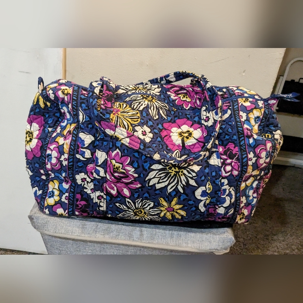 Vera Bradley duffle bag